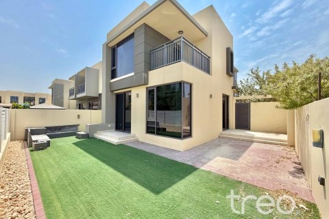 Villa de 4 chambres à Dubai Hills Estate, UAE No. 220827