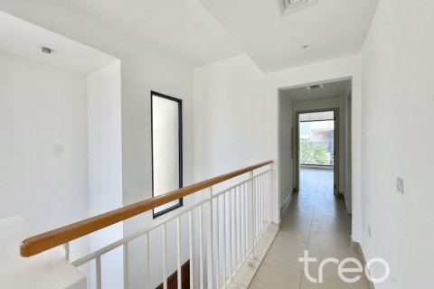 Villa de 4 chambres à Dubai Hills Estate, UAE No. 220827 14