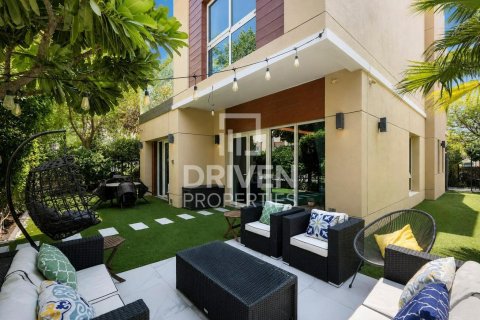 4 غرف نوم فيلا في Dubai Science Park, الإمارات العربية المتحدة رقم 214874 25