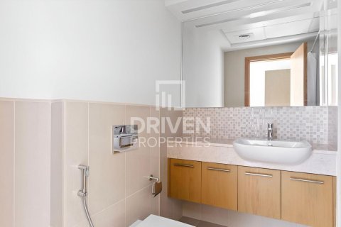 1 bedroom Apartment in Bellevue Towers, UAE No. 221116 9
