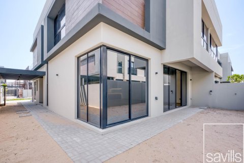Villa de 5 chambres à Dubai Land, UAE No. 200971 11