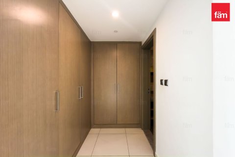 Apartment de 3 dormitorios en Al Satwa, UAE No. 205395 24