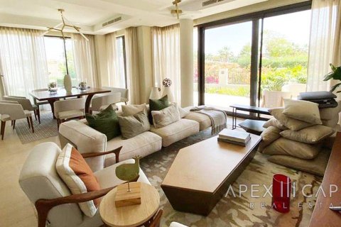 Вилла с 3 спальнями в Park Residences, ОАЭ №72257 7