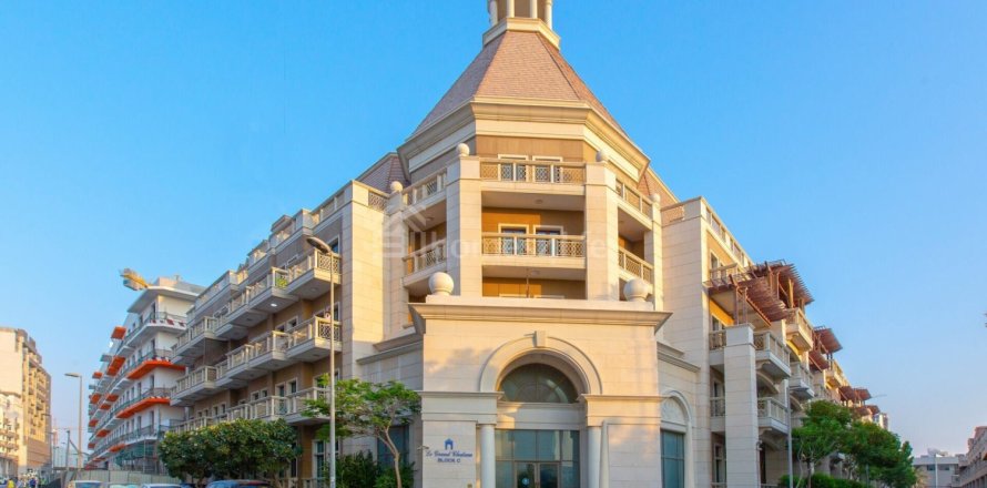 2 bedrooms Apartment in Jumeirah Village Circle, UAE No. 163430