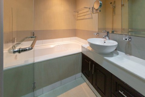 2 bedrooms Apartment in Jumeirah Village Circle, UAE No. 163430 13