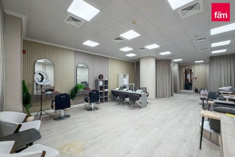 Магазин 93.7м² в Дубай, ОАЭ №199317 9
