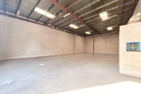 Warehouse de 808.2m² en Dubai, UAE No. 38848 6