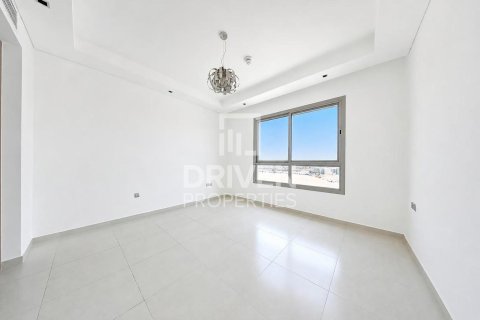 Apartment de 2 dormitorios en Umm Al Sheif, UAE No. 193681 5
