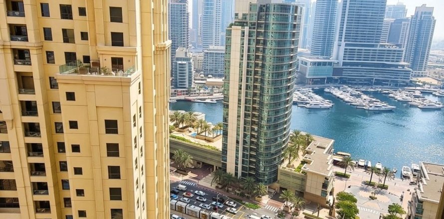 Appartement de 2 chambres à Dubai, UAE No. 219307