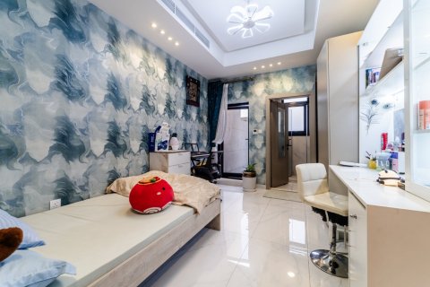 3 bedrooms Townhouse in Dubai, UAE No. 220277 18