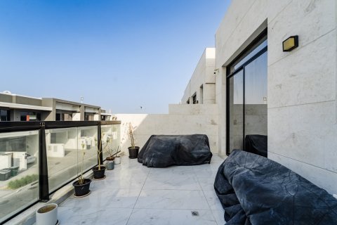 3 bedrooms Townhouse in Dubai, UAE No. 220277 21