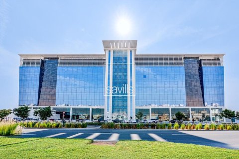 577.95m² Shop in Khalifa City, UAE No. 211166