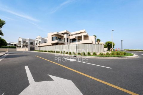 6 bedrooms Villa in Pearl Jumeirah, UAE No. 217858 25