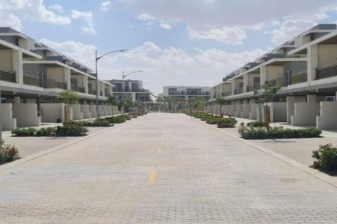 Townhouse de 3 chambres à DAMAC Hills (Akoya by DAMAC), UAE No. 151056 11