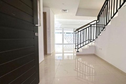 Townhouse de 3 chambres à DAMAC Hills (Akoya by DAMAC), UAE No. 151056 14