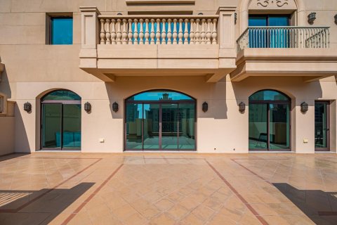 Apartment de 3 dormitorios en Palm Jumeirah, UAE No. 221690 5