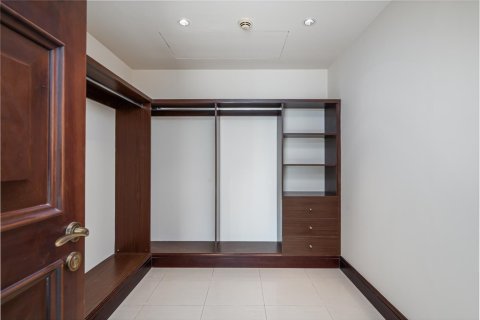 Apartment de 3 dormitorios en Palm Jumeirah, UAE No. 221690 17