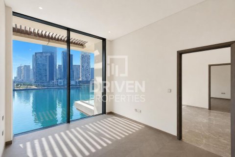 3 bedrooms Duplex in Business Bay, UAE No. 218562 14