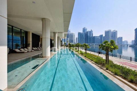 3 bedrooms Duplex in Business Bay, UAE No. 218562 26
