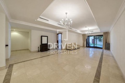 Дуплекс с 3 спальнями в The Fairmont Palm Residences, ОАЭ №211506