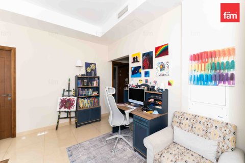 3 bedrooms Villa in Dubai, UAE No. 160659 26