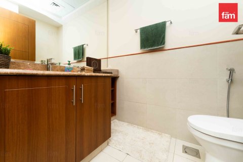 3 bedrooms Villa in Dubai, UAE No. 160659 12