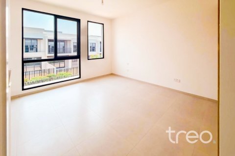 4 bedrooms Townhouse in Dubai, UAE No. 220819 12