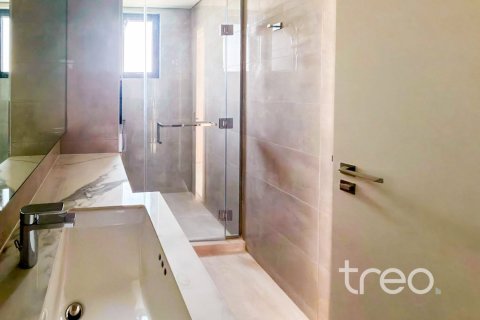 4 bedrooms Townhouse in Dubai, UAE No. 220819 10