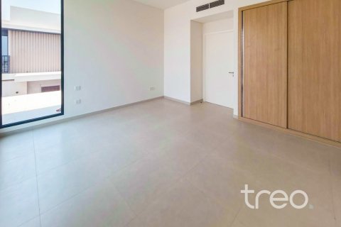 4 bedrooms Townhouse in Dubai, UAE No. 220819 9