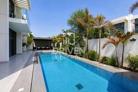 Villa de 5 chambres à District One, UAE No. 217478 8