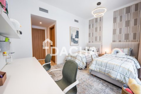 Townhouse de 4 dormitorios en Dubai Investment Park, UAE No. 155446 8