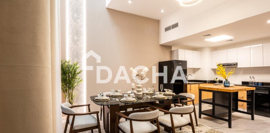 Townhouse de 4 dormitorios en Dubai Investment Park, UAE No. 155446