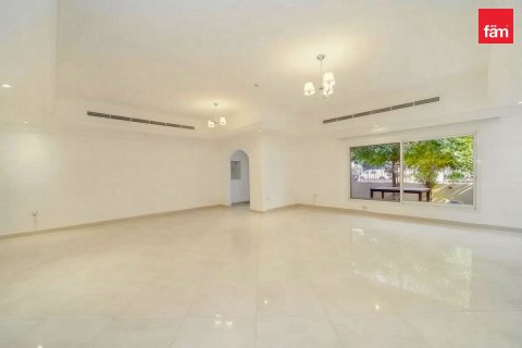 4 غرف نوم فيلا في دبي, الإمارات العربية المتحدة رقم 213698 6