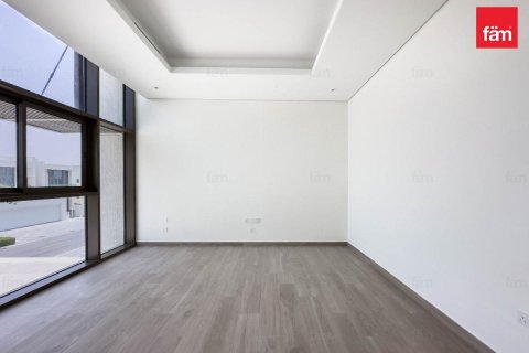 4 bedrooms Villa in Dubai, UAE No. 216001 9