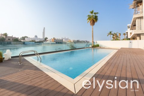 Villa de 8 dormitorios en Signature Villas, UAE No. 64766 14