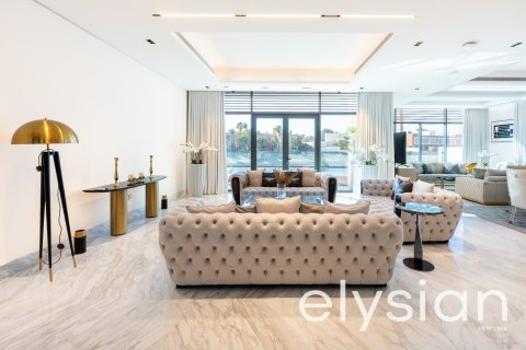 Villa de 8 dormitorios en Signature Villas, UAE No. 64766 6