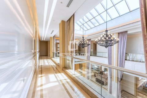 6 غرفة نوم فيلا في Emirates Hills, الإمارات العربية المتحدة رقم 77818 19