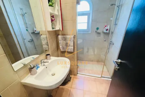 Villa de 3 dormitorios en Jumeirah Village Circle, UAE No. 205627 22