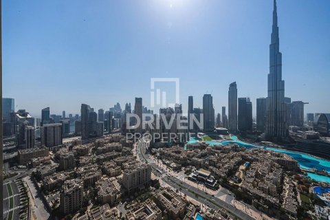 Квартира с 3 спальнями в Burj Royale, ОАЭ №211814 17