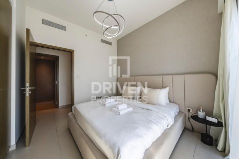 Квартира с 3 спальнями в Burj Royale, ОАЭ №211814 9