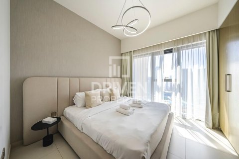 Квартира с 3 спальнями в Burj Royale, ОАЭ №211814 8