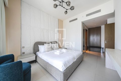Квартира с 3 спальнями в Burj Royale, ОАЭ №211814 13