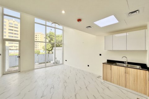 4 bedrooms Townhouse in Dubai Investment Park, UAE No. 155442 9