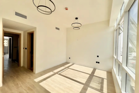 4 bedrooms Townhouse in Dubai Investment Park, UAE No. 155442 15