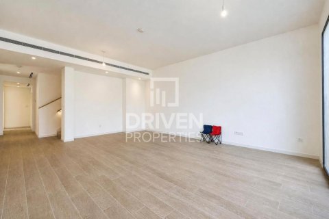 Villa de 4 dormitorios en Jebel Ali, UAE No. 204767 18