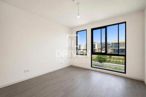 Villa de 4 dormitorios en Jebel Ali, UAE No. 204767 6