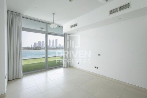 Apartment de 1 dormitorio en Azure Residences, UAE No. 225594 4