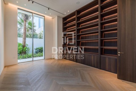 Villa de 6 chambres à The Crescent, UAE No. 217575 4