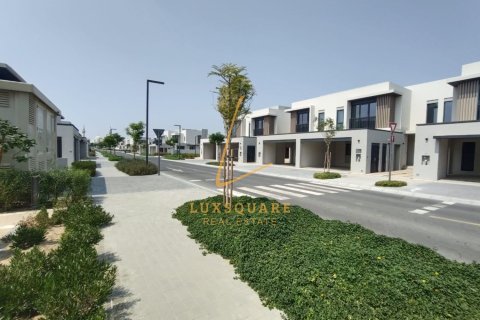 3 bedrooms Townhouse in Jebel Ali, UAE No. 222037