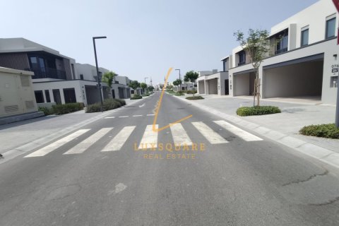 3 bedrooms Townhouse in Jebel Ali, UAE No. 222037 15